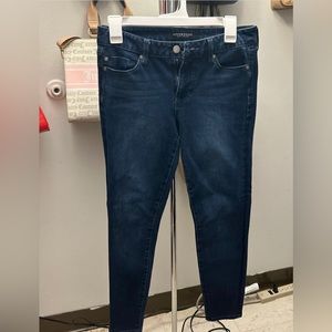 Liverpool skinny,navy blue jeans.Size 4, in perfect condition.